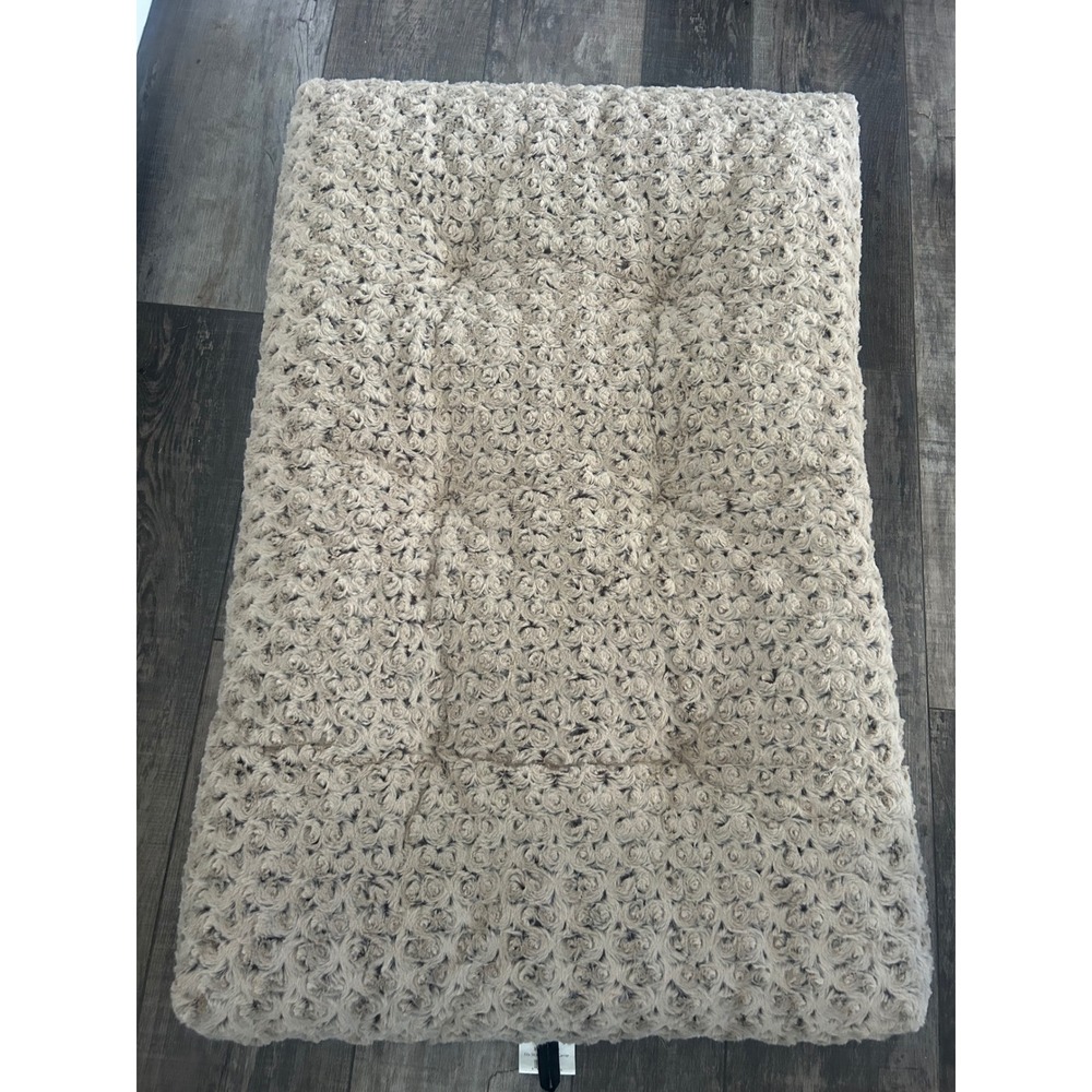 Quiet Time Deluxe Ombre Swirl Pet Bed Tan 36 Inch Crate‎ Mat 40636-STB